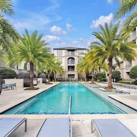 Your Warm Spacious Unit With Pool - Medical Center Houston Bagian luar foto